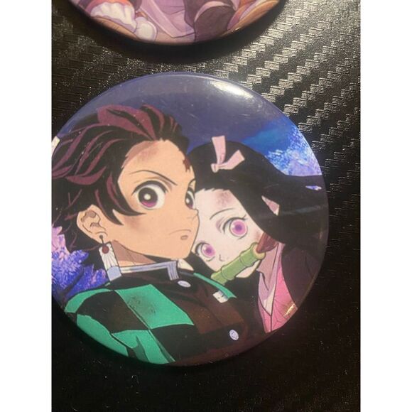 Demon Slayer Anime Collectible Button Pins Set of 9-Tanjiro, Nezuko & Characters - Picture 9 of 11